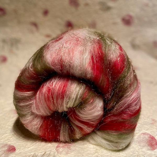 IxCHeL Fibre & Yarns Angora Merino Batts colourway Christmas Bunny