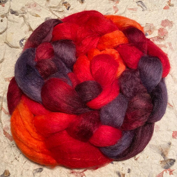 Ixchel Fibre & Yarns Blossom Bunny Tops colourway Love And Roses
