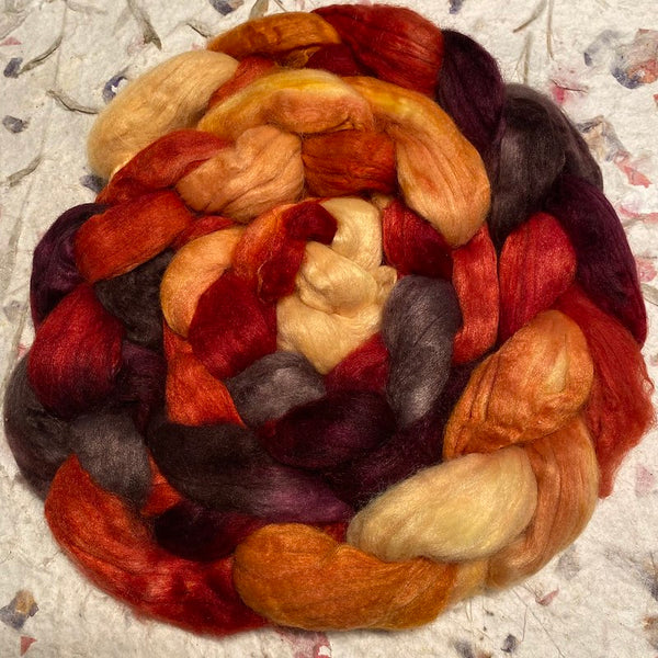 IxCHeL Fibre & Yarns Cashmere Fling Tops colourway Dragonfly In Amber