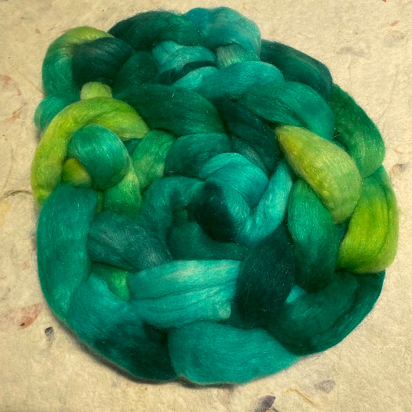 IxCHeL Fibre & Yarns DIVA Tops colourway Zesty Lime