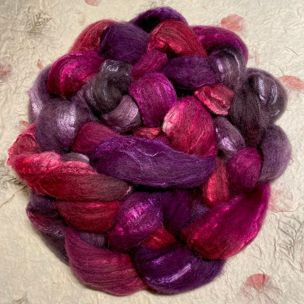 IxCHeL Fibre & Yarns Grey Shetland Mulberry Silk Cashmere Tops colourway Freya