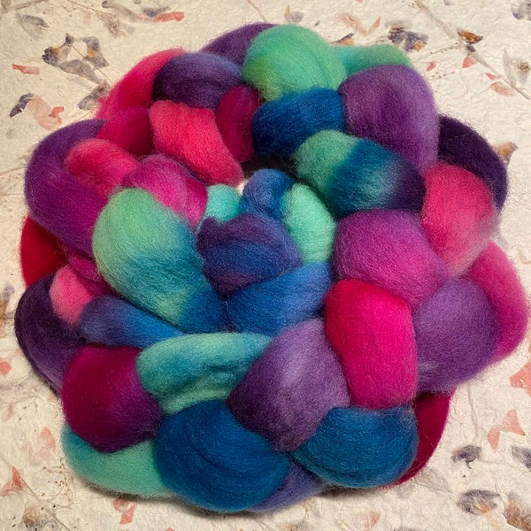 IxCHeL Fibre & Yarns Hog Island Tops colourway Mojo Dojo