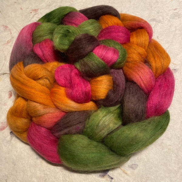 IxCHeL Fibre & Yarns Magic Tops colourway Dopamine Dressing