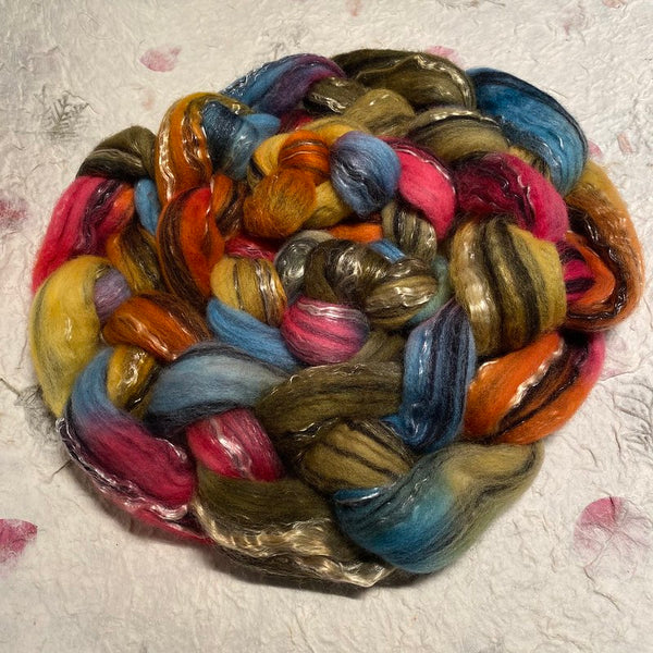 IxCHeL Fibre & Yarns Merino Tencel Silk Tops colourway Absolomb