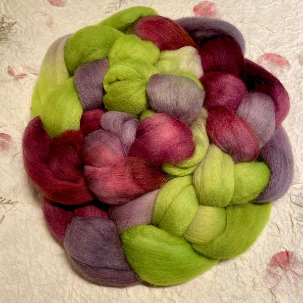 IxCHeL Fibre & Yarns Navajo Churro Tops colourway Wicked