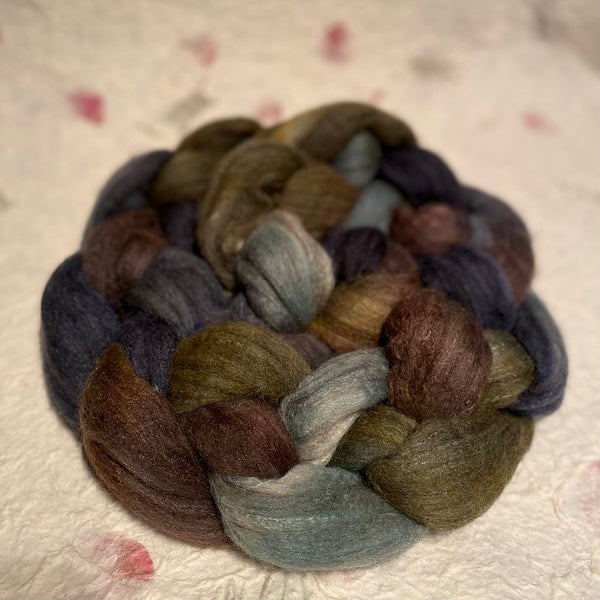 IxCHeL Fibre & Yarns Outlander Tops colourway Bog Witch