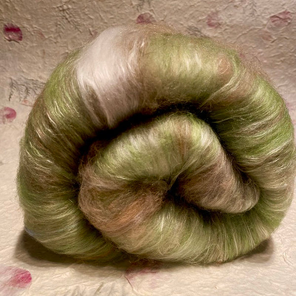 IxCHeL Fibre & Yarns Possum Cashmere Merino Silk Spinning Batts colourway Forest