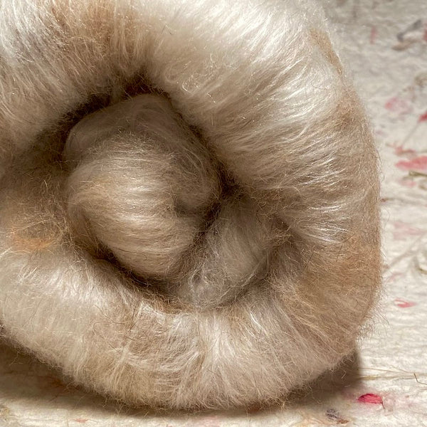 IxCHeL Fibre & Yarns Possum Cashmere Merino Silk Spinning Batts colourway Natural