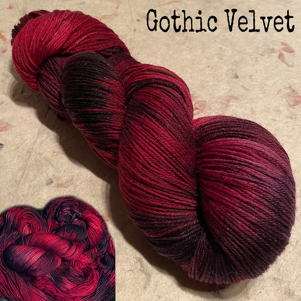 IxCHeL Fibre & Yarns Silver Star 4ply Sock Yarn colourway Gothic Velvet