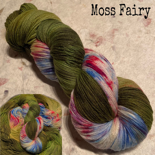 IxCHeL Fibre & Yarns Silver Star 4ply Sock Yarn colourway Moss Fairy