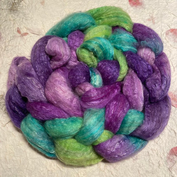 IxCHeL Fibre & Yarns Tundra Qiviut Blend Tops colourway Aurora