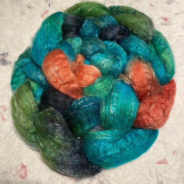IxCHeL Fibre & Yarns Tundra Qiviut Blend Tops colourway Northern Lights