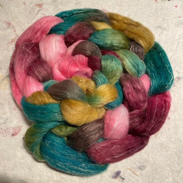IxCHeL Fibre & Yarns Viva Frida Tops colourway Frida with Thorns