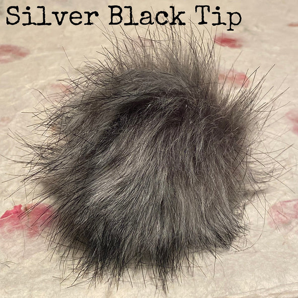 IxCHeL Fibre & Yarns Bunny Butt Pom Poms colourway Silver Black Tip