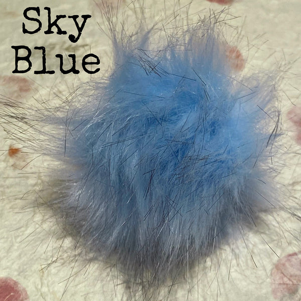 IxCHeL Fibre & Yarns Bunny Butt Pom Poms colourway Sky Blue