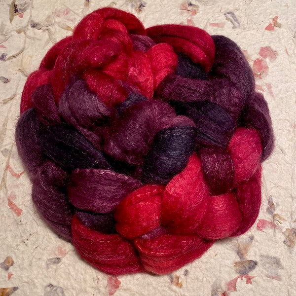 IxCHeL Fibre & Yarns Babydoll Southdown Blend Tops colourway Dark Secrets