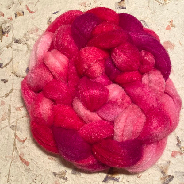 IxCHeL Fibre & Yarns Babydoll Southdown Blend Tops colourway Pinktertain