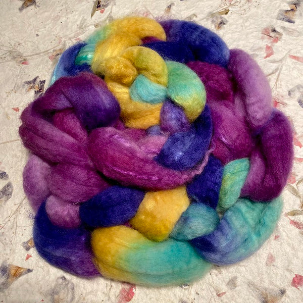 IxCHeL Fibre & Yarns Blue Faced Leicester, Silk & Cashmere Tops colourway  Iris
