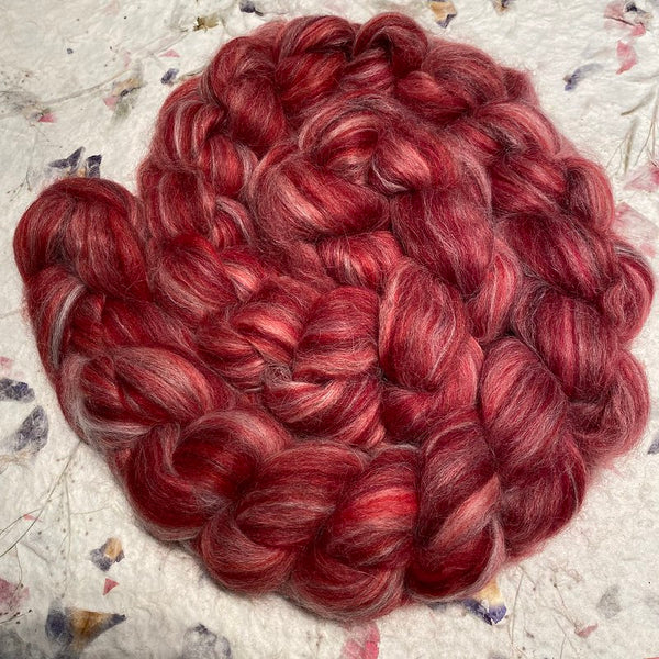IxCHeL Fibre & Yarns Flower Power Tops colourway Love