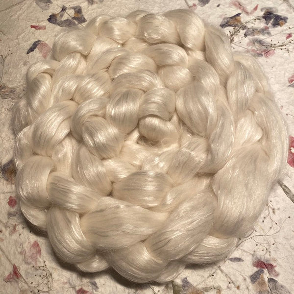 IxCHeL Fibre & Yarns Machu PIcchu Tops colourway Snow White