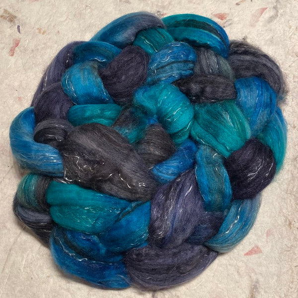 IxCHeL Fibre & Yarns Precious Tops colourway Inkheart