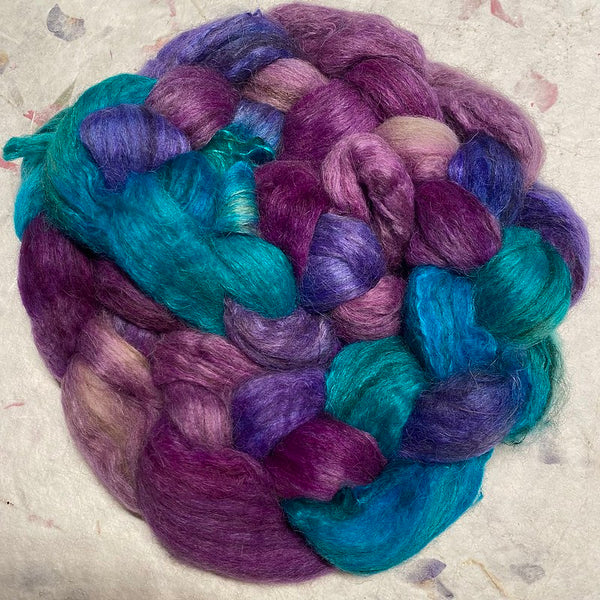 IxCHeL Fibre & Yarns Vampire Deer Tops colourway Wizards