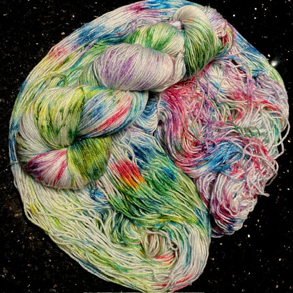 IxCHeL Fibre And Yarns Sparkle Merino 4ply Sock Yarn colourway mermaid Pool