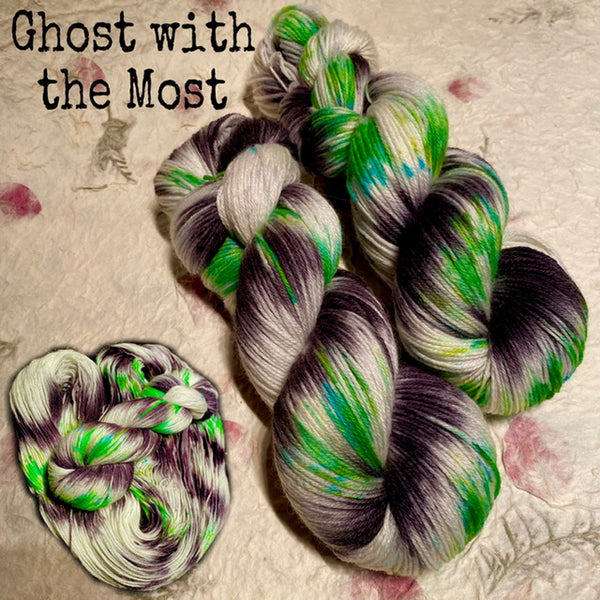 IxCHeL Fibre & Yarns 4ply Sock Yarn colourway Ghost With The Most