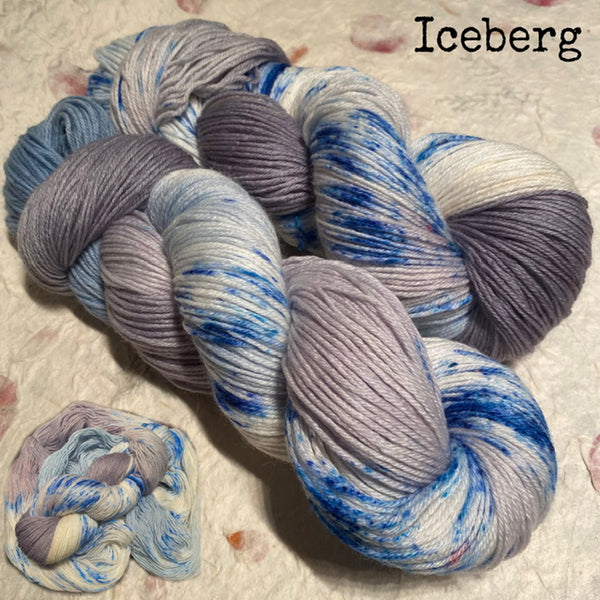 IxCHeL Fibre And Yarns 4ply Sock Yarn colourway Iceberg
