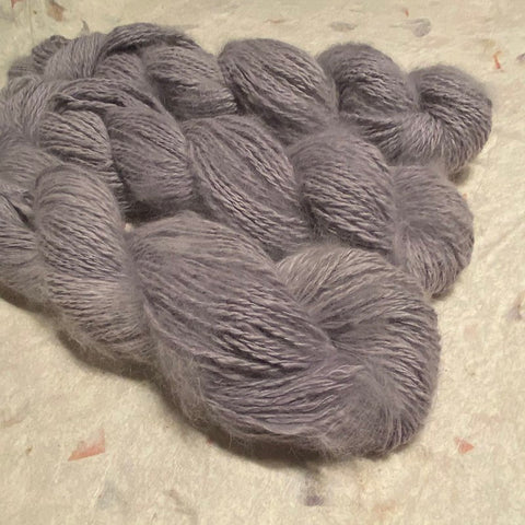 IxCHeL Fibre & Yarns 100% Angora Bunny 4ply Hand Spun Yarn colourway Silver