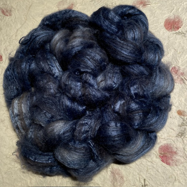 IxCHeL Fibre & Yarns Camel Cashmere Silk Tops colourway Indigo