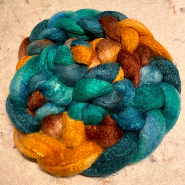 IxCHeL Fibre & Yarns Cashmerino Silk Top colourway Kingfisher