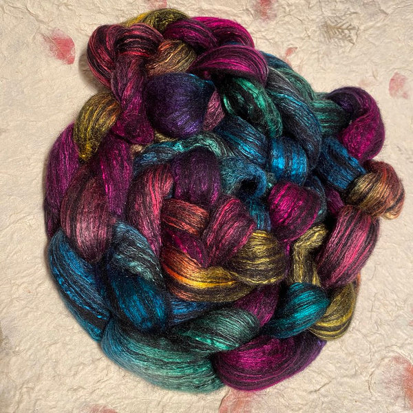 IxCHeL Fibre & Yarns Gothic Tops colourway Birds of A Feather