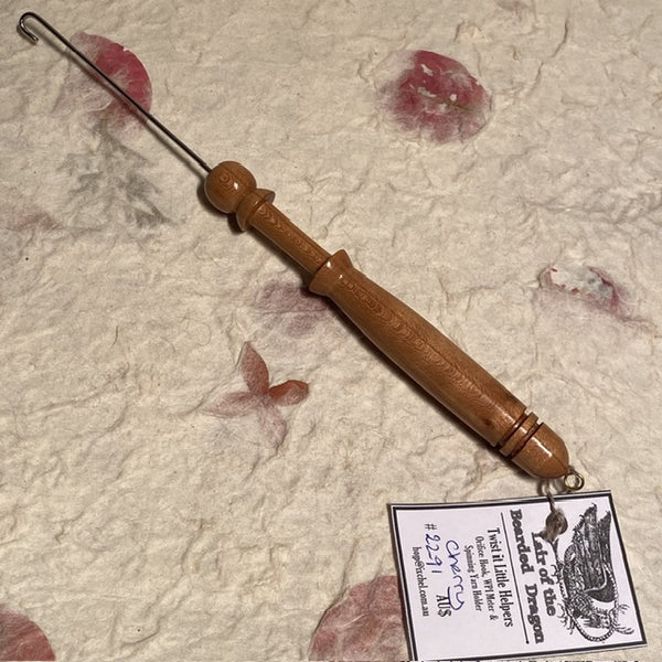 IxCHeL Fibre & Yarns LotBD Twist It Little Helpers crafted in Cherry #2291