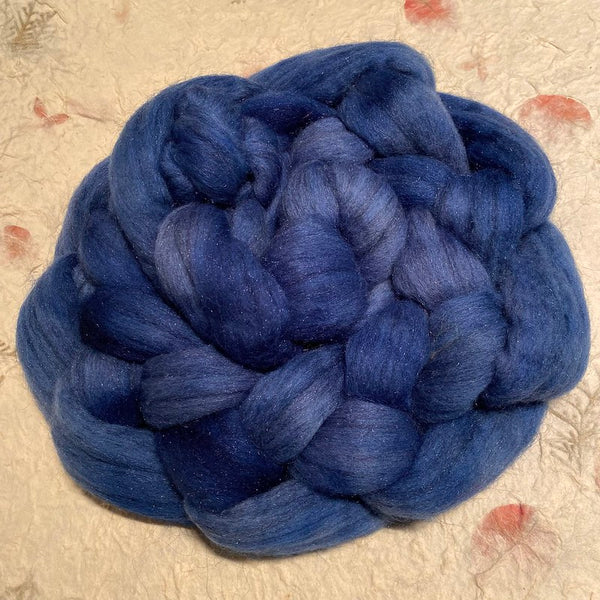 IxCHeL Fibre & Yarns Magic Tops colourway Indigo