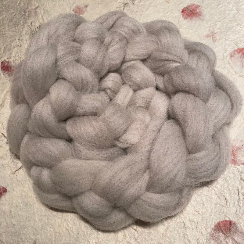 IxCHeL Fibre & Yarns Mithril Merino Tops colourway Natural