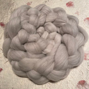 IxCHeL Fibre & Yarns Mithril Merino Tops colourway Natural