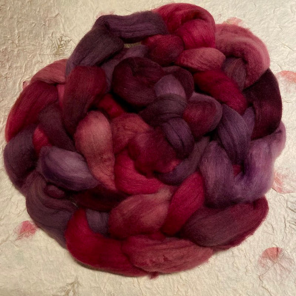 IxCHeL Fibre & Yarns Mithril Merino Tops colourway Velvet