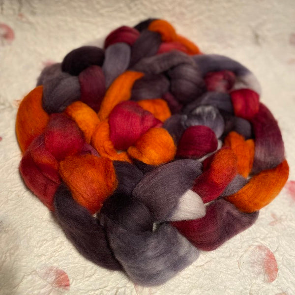 IxCHeL Fibre & Yarns Mithril Merino Tops colourway Vulcan