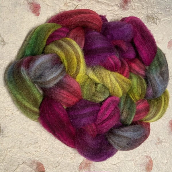 IxCHeL Fibre And Yarns Ouessant BFL Cashmere Tops colourway Fluffy Dinosaur