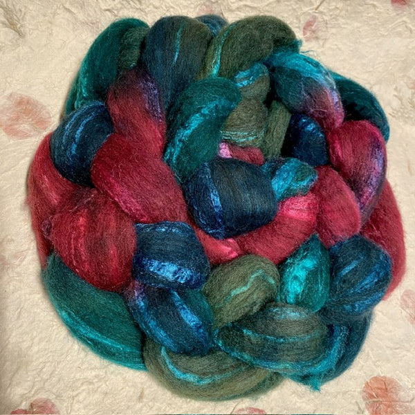 IxCHeL Fibre And Yarns Ouessant BFL Silk Tops colourway Down The Rabbit Hole