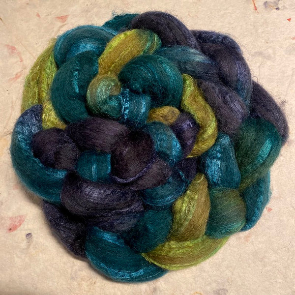 IxCHeL Fibre And Yarns Ouessant BFL Silk Tops colourway Goblin