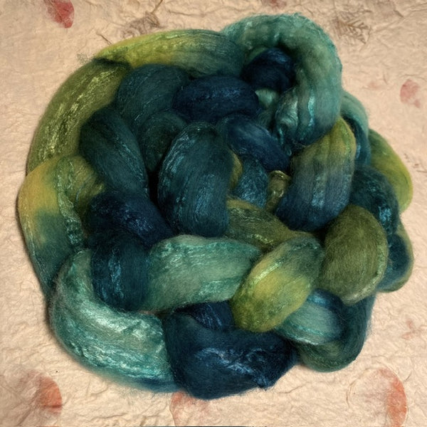 IxCHeL Fibre And Yarns Shetland Dream Tops colourway Forest Nymph