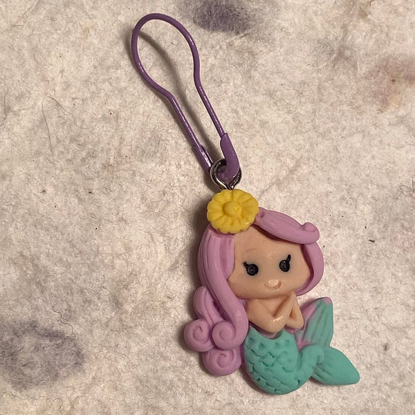 IxCHeL Fibre And Yarns Stitch Marker Fairytale Princess range Mermaid