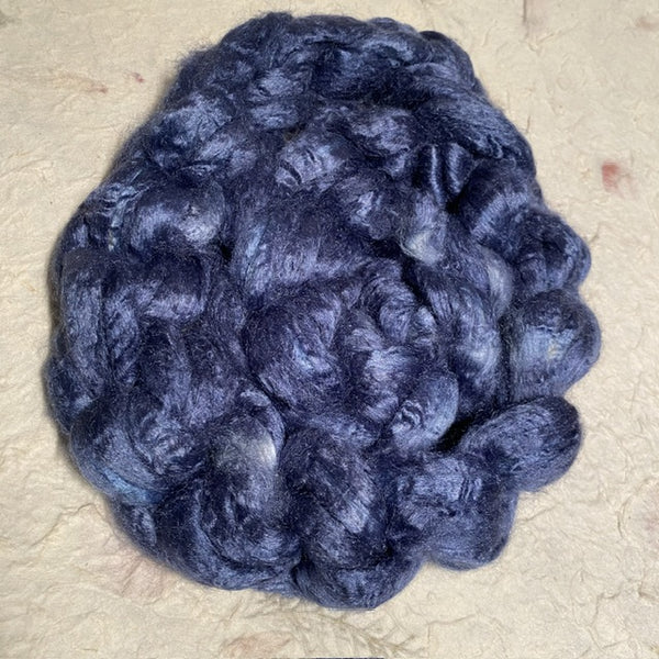 IxCHeL Fibre & Yarns Tussah Silk Tops colourway Indigo