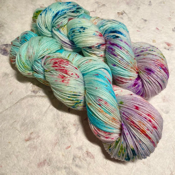 IxCHeL Fibre & Yarns 4ply Sock Yarn colourway Sweet Pea
