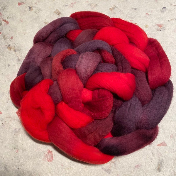 IxCHeL Fibre And Yarns Rambouillet Tops colourway Dark Secrets