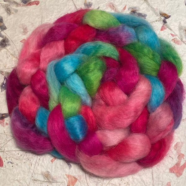 IxCHeL Fibre And Yarns Wensleydale Tops colourway Gimme My Tutu