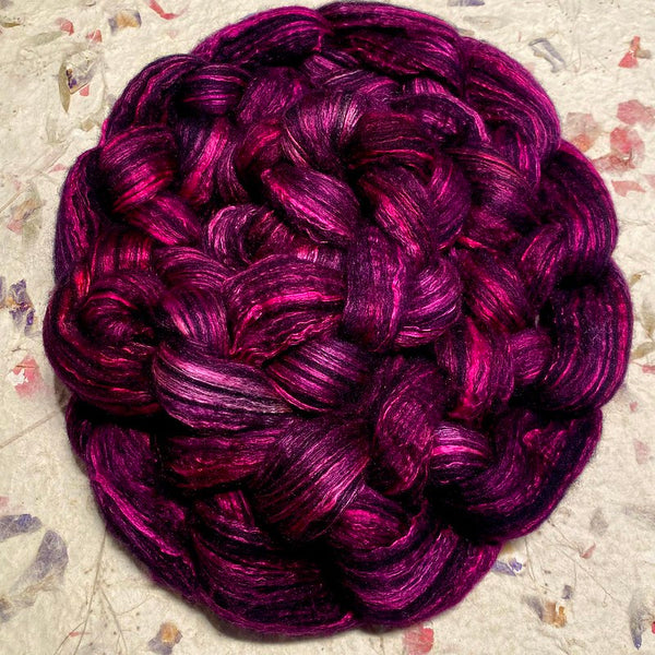 IxCHeL Fibre & Yarns Gothic Tops colourway Let Me Pinktertain You