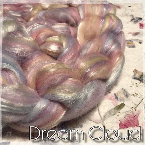 IxCheL Fibre & Yarns Merino Silk Tops colourway Dream Cloud